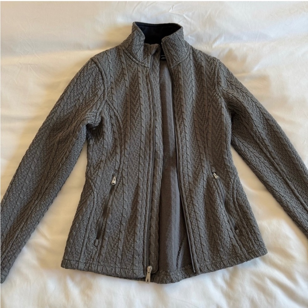 Women’s Spyder cable knit fleece lined jacket